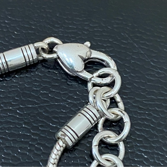 Retired BRIGHTON “Spring Hill” Black/Cream Enameled Flowers Pendant Necklace - Picture 14 of 15